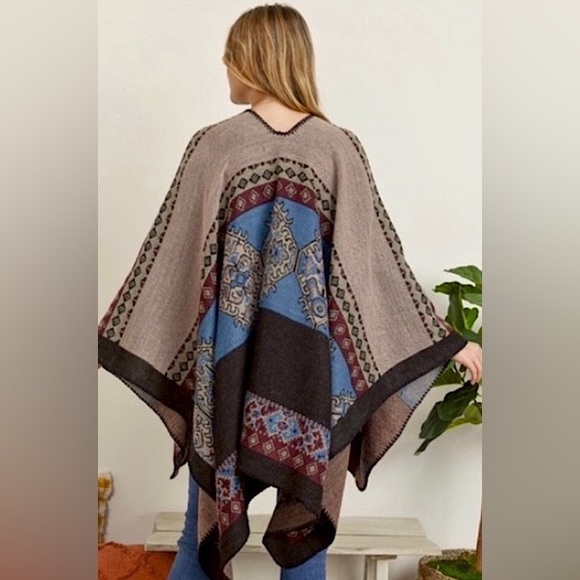#2038 Cozy Western Style Must Have Poncho - Picture 4 of 17
